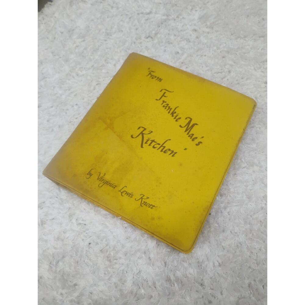 VTG 1981 From Frankie Mae’s Kitchen Cookbook Virginia Lewis Knott’s Berry Farm